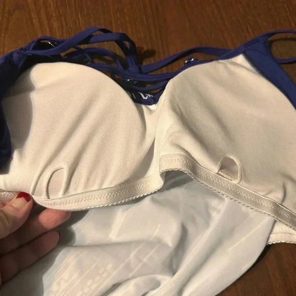 Strappy Loose Fitting Bathing Suit Top. Sz L. Royal Blue/White. Removable Cups. - Picture 7 of 7